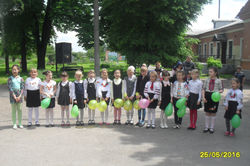 лінійка Фінальна пісня Подарую посмішку