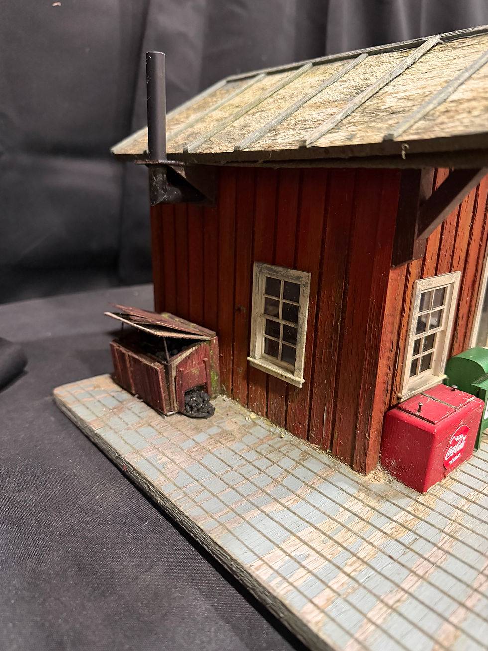 Thumbnail: G Scale Seasoned Small Train Station