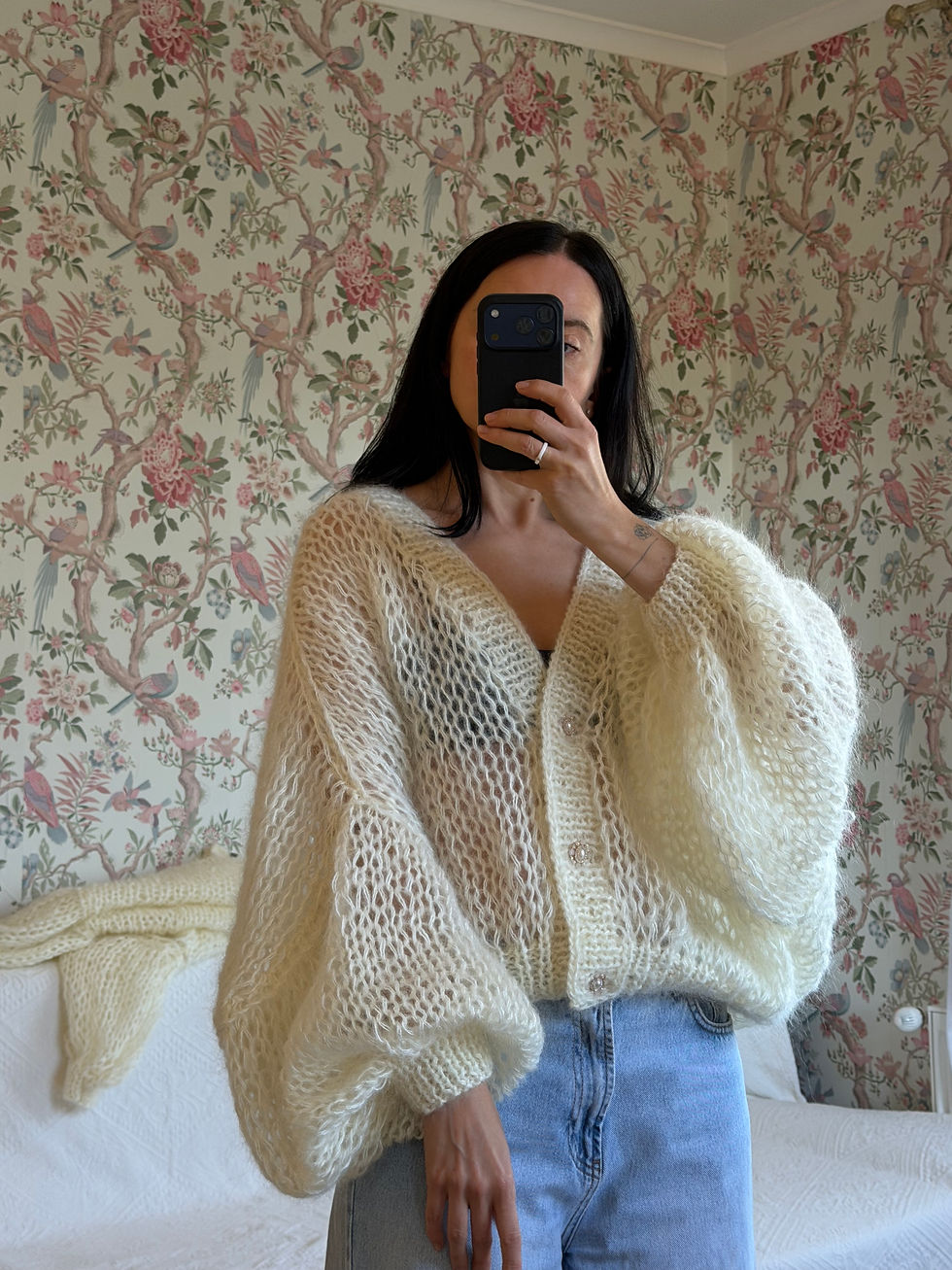 Thumbnail: Cardigan “Deep Inhale”  milk