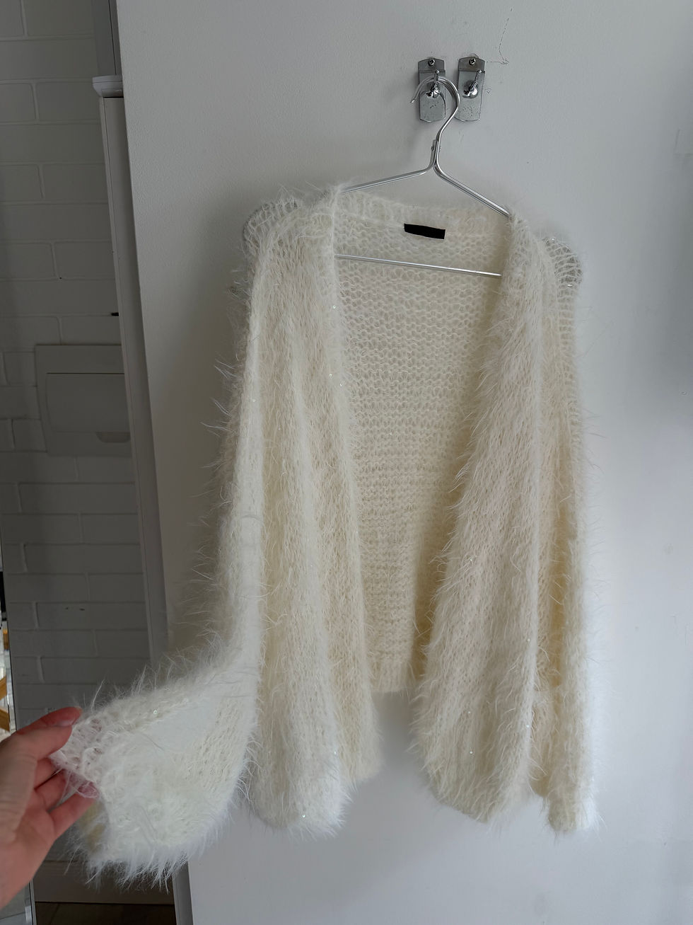 Thumbnail:  Cardigan  PUFFY  milk +sequins