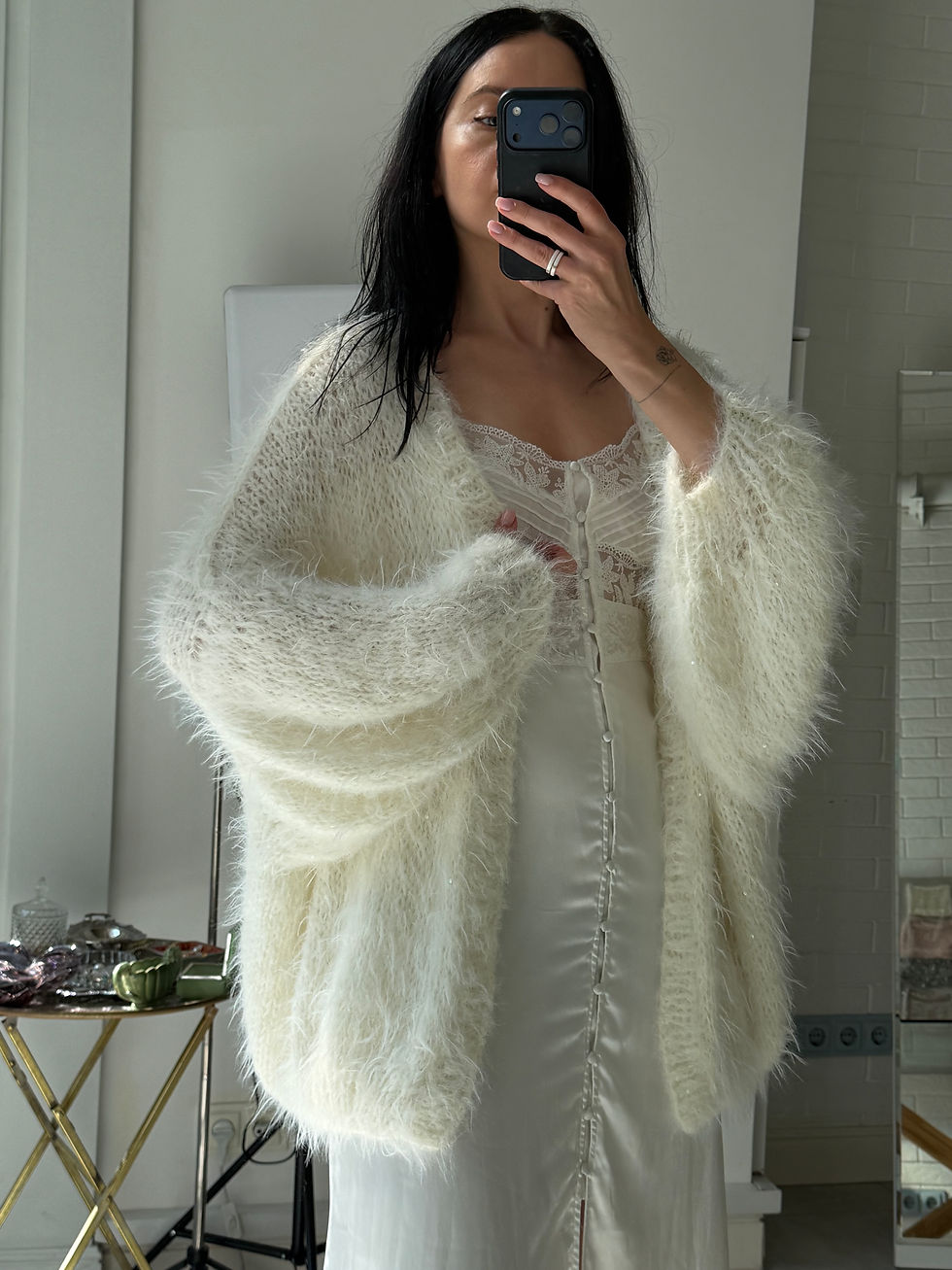 Thumbnail:  Cardigan  PUFFY  milk +sequins