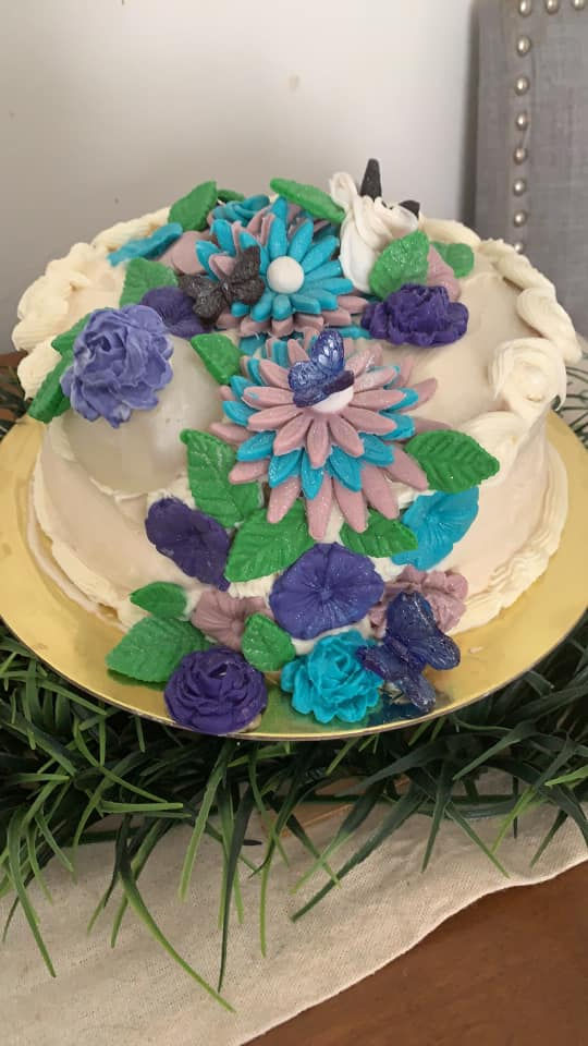 Vanilla Almond cake with Italian butterc