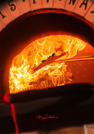 Flamme du four à bois à La Corte Segreta à Casteau, Soignies, pizza artisanale en cuisson, feu authentique symbole de renaissance et tradition italienne, osteria-pizzeria près de Mons et Jurbise