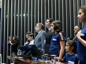 Médica Pediatra destaca 6 sinais de TEA em crianças a partir de 1 ano