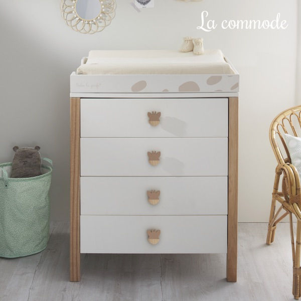 commode à langer sophie la girafe théo bébé