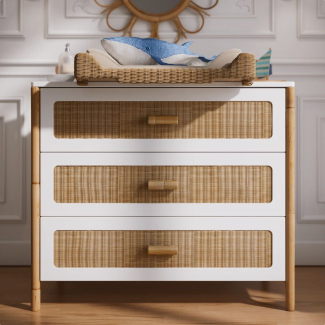 Miniature : Box à langer en rotin