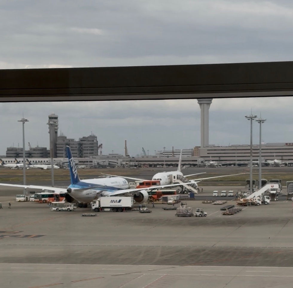 出発を待つ飛行機