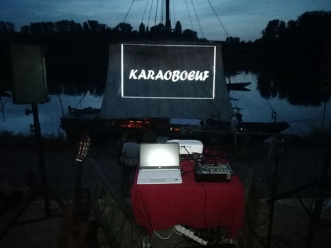 karaoboeuf bateau.jpg