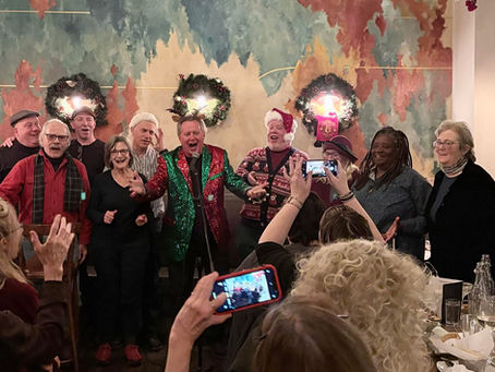 A COOL CHRISTMAS AT THE IAW&A SALON!