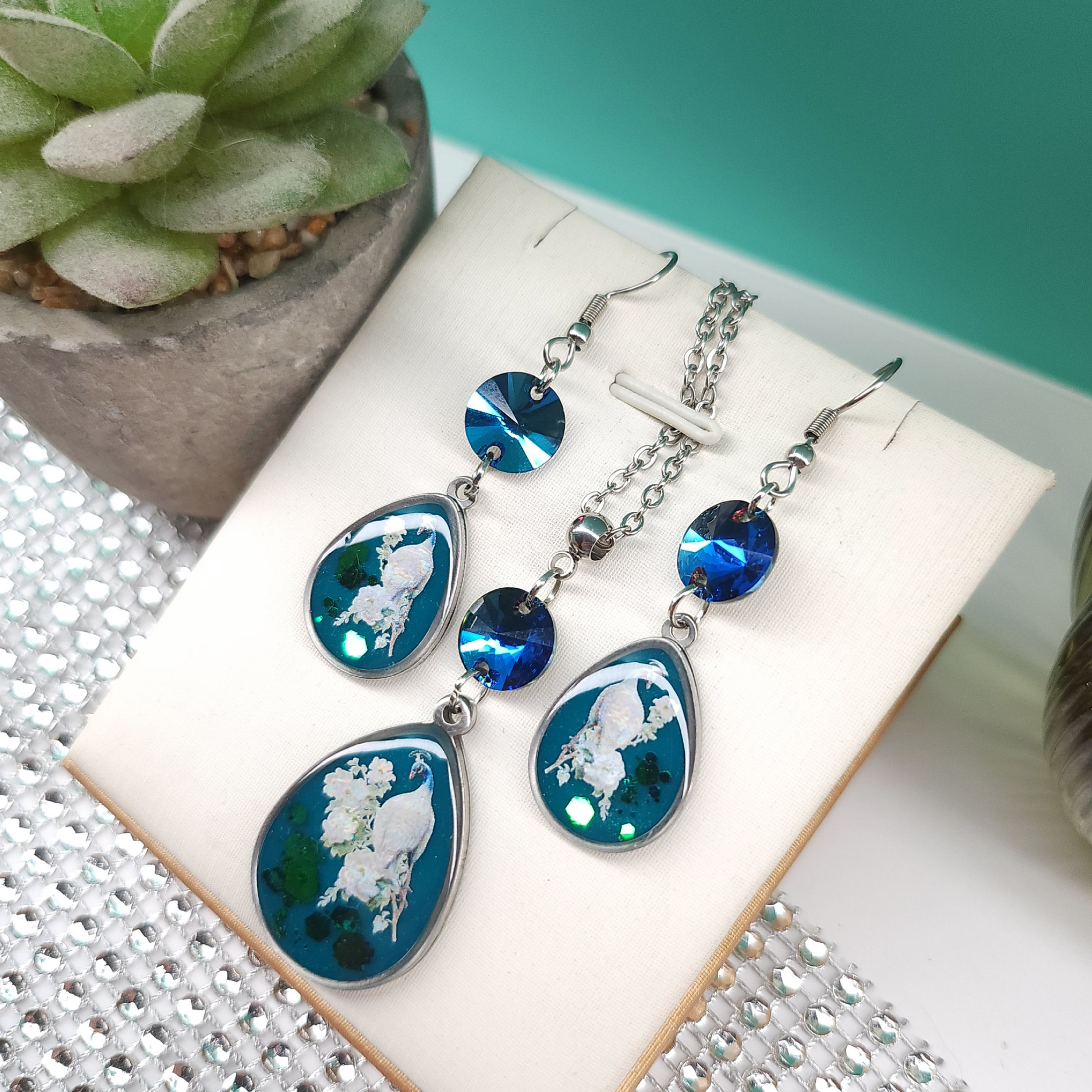 Le Majestueux - Collier et Boucles gouttes acier et résine