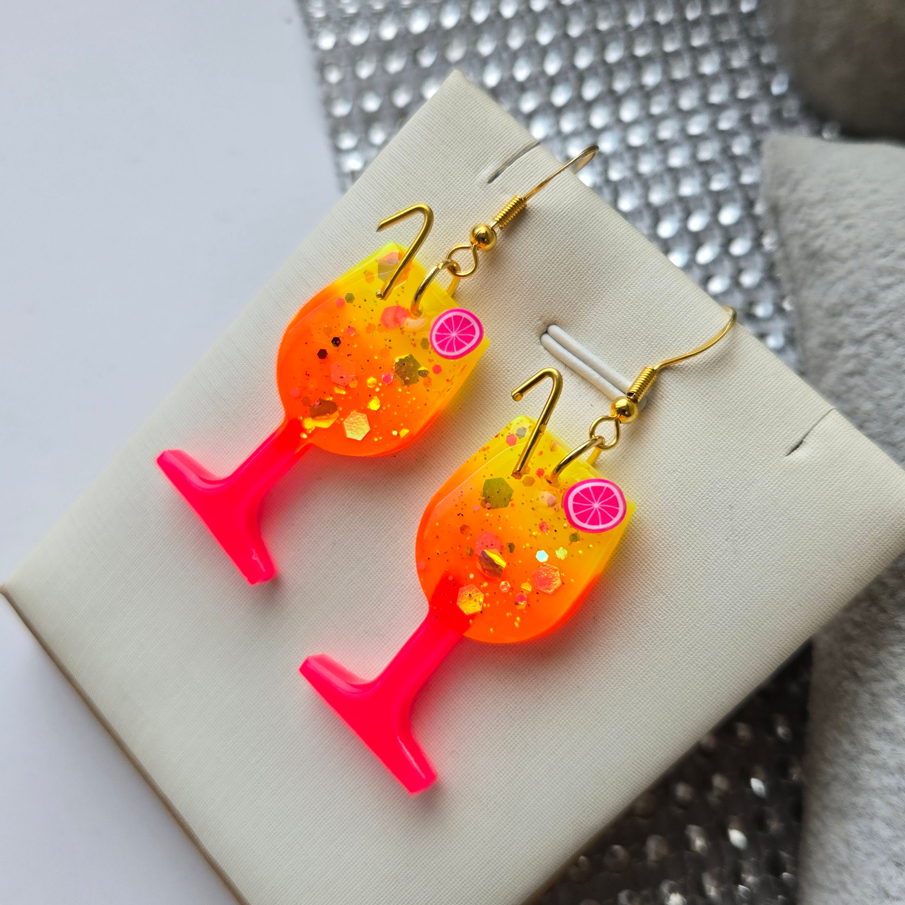Miss Cocktail - Boucles tout en resine