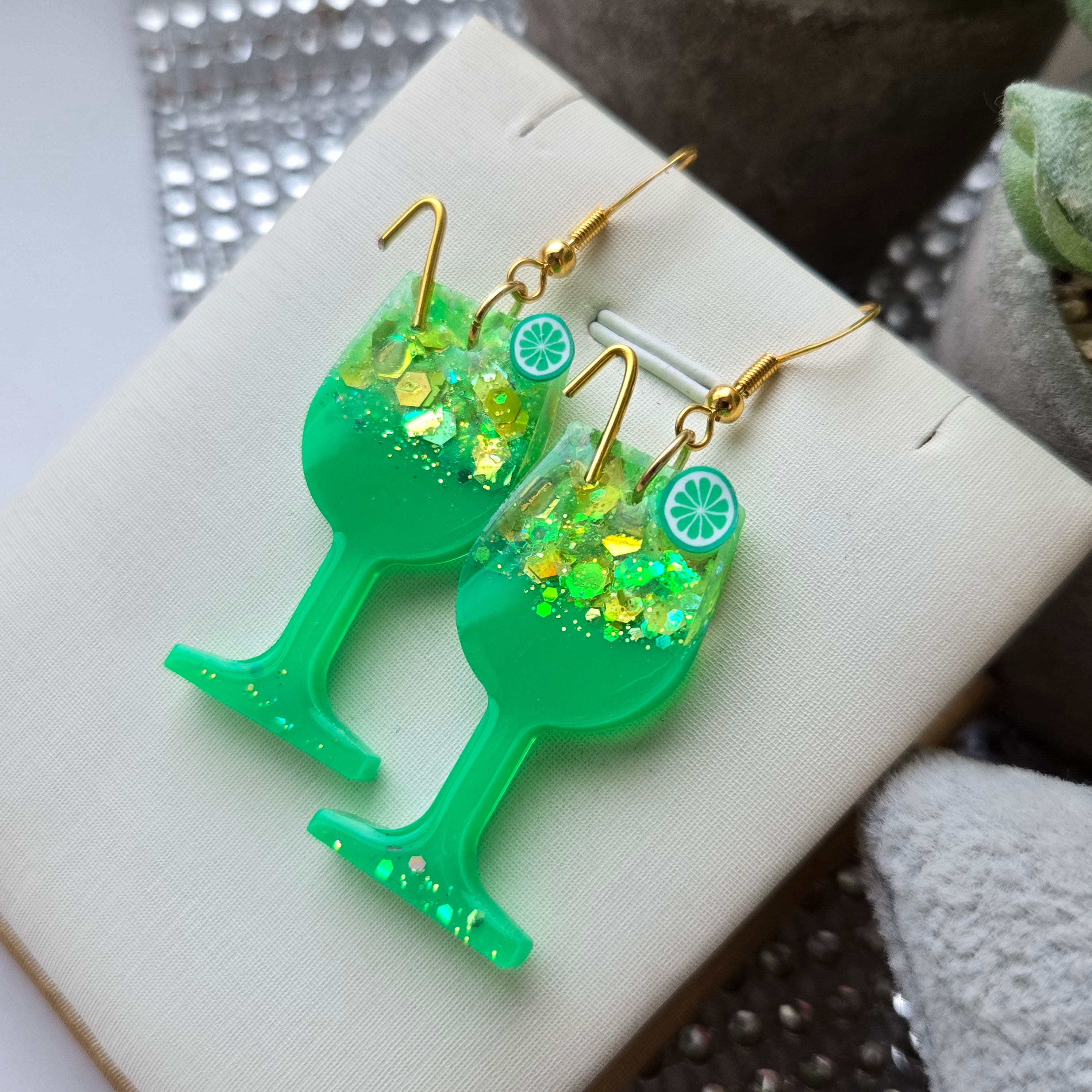 Miss Cocktail - Boucles tout en resine