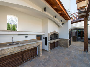 photo of outdoor kitchen design Queensland