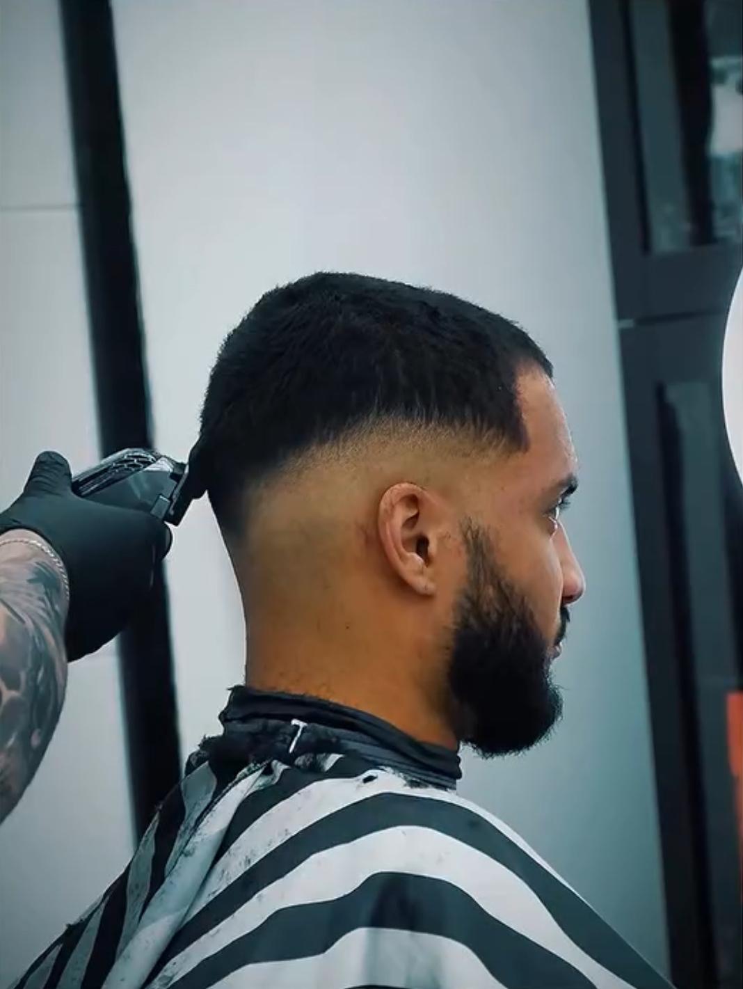 Blackchata – Barber Shop Moderne