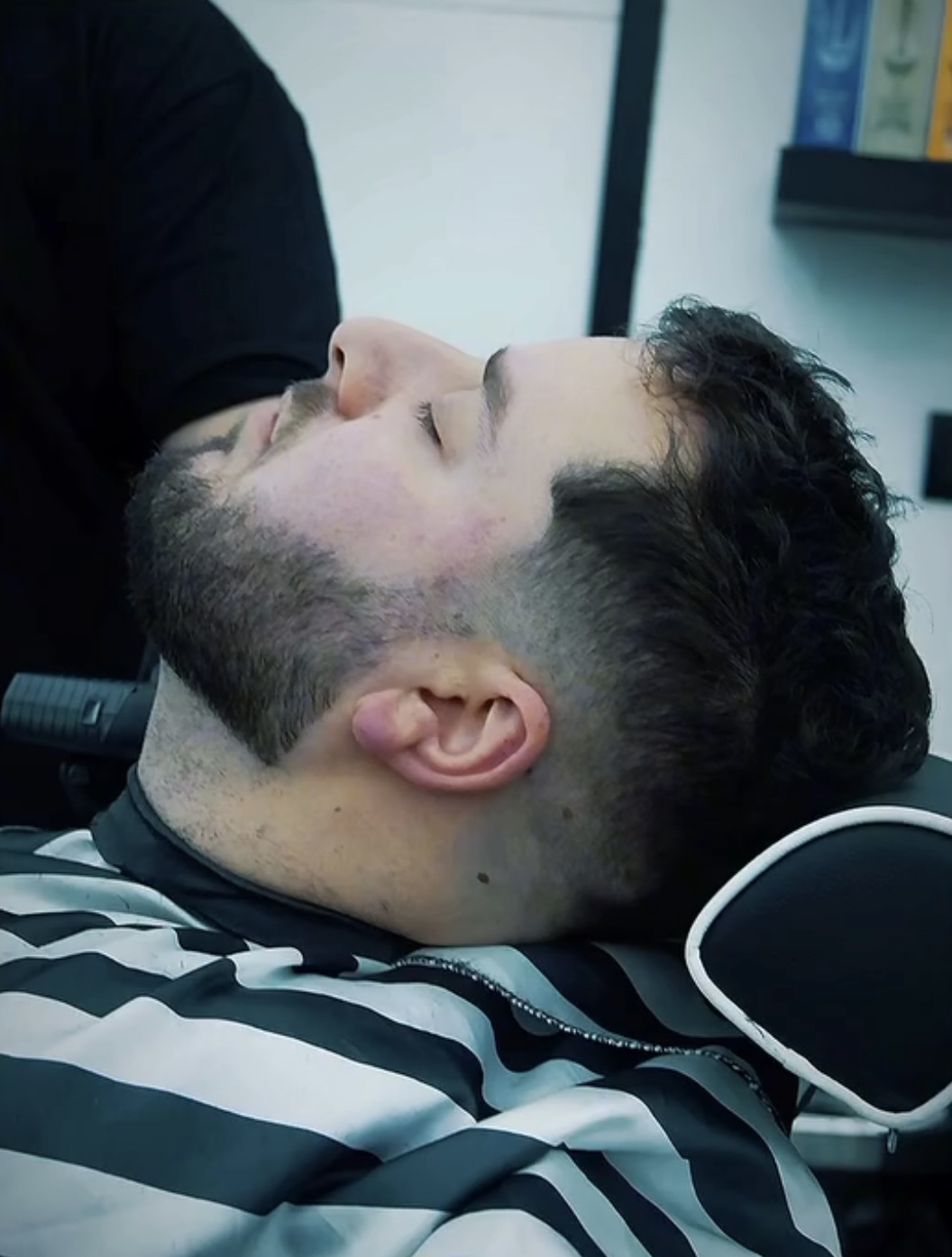 Blackchata – Barber Shop Moderne