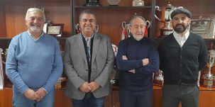 Visita institucional del alcalde de Quijorna y del presidente del Club de Fútbol a la sede de la RFFM en las instalaciones de Cotorruelo
