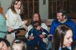 ENTREGA DE MEDALLAS A LA VIRGEN-74