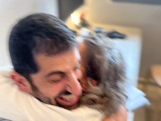 את בטוחה שאת יותר רגישה מבן זוגך? ״מלכת האינטימיות״ ו״המוגבל הרגשי״