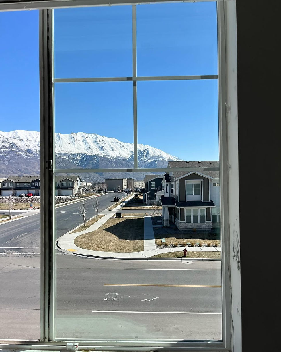 The "Builder Grade" Trap: Why Your 10-Year-Old Windows Are Costing You a Fortune