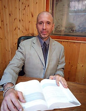 Al lavoro circondato da legno che adoro