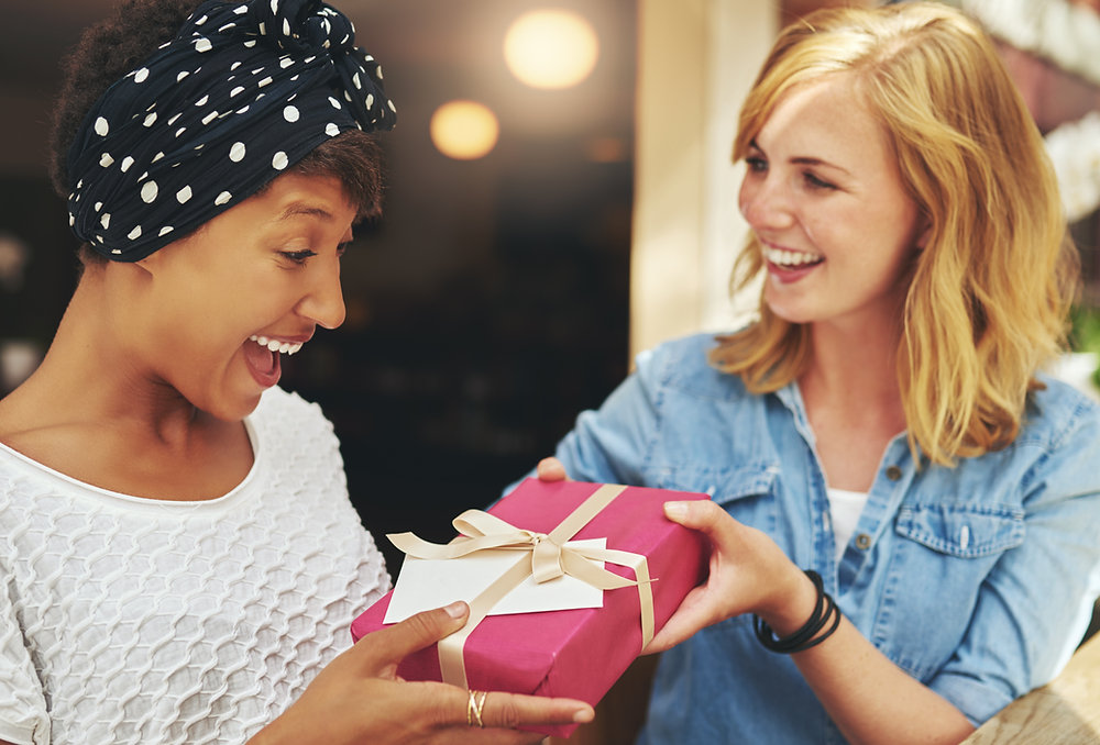 Exploring Giving Image Using Intuition to Know How to Give