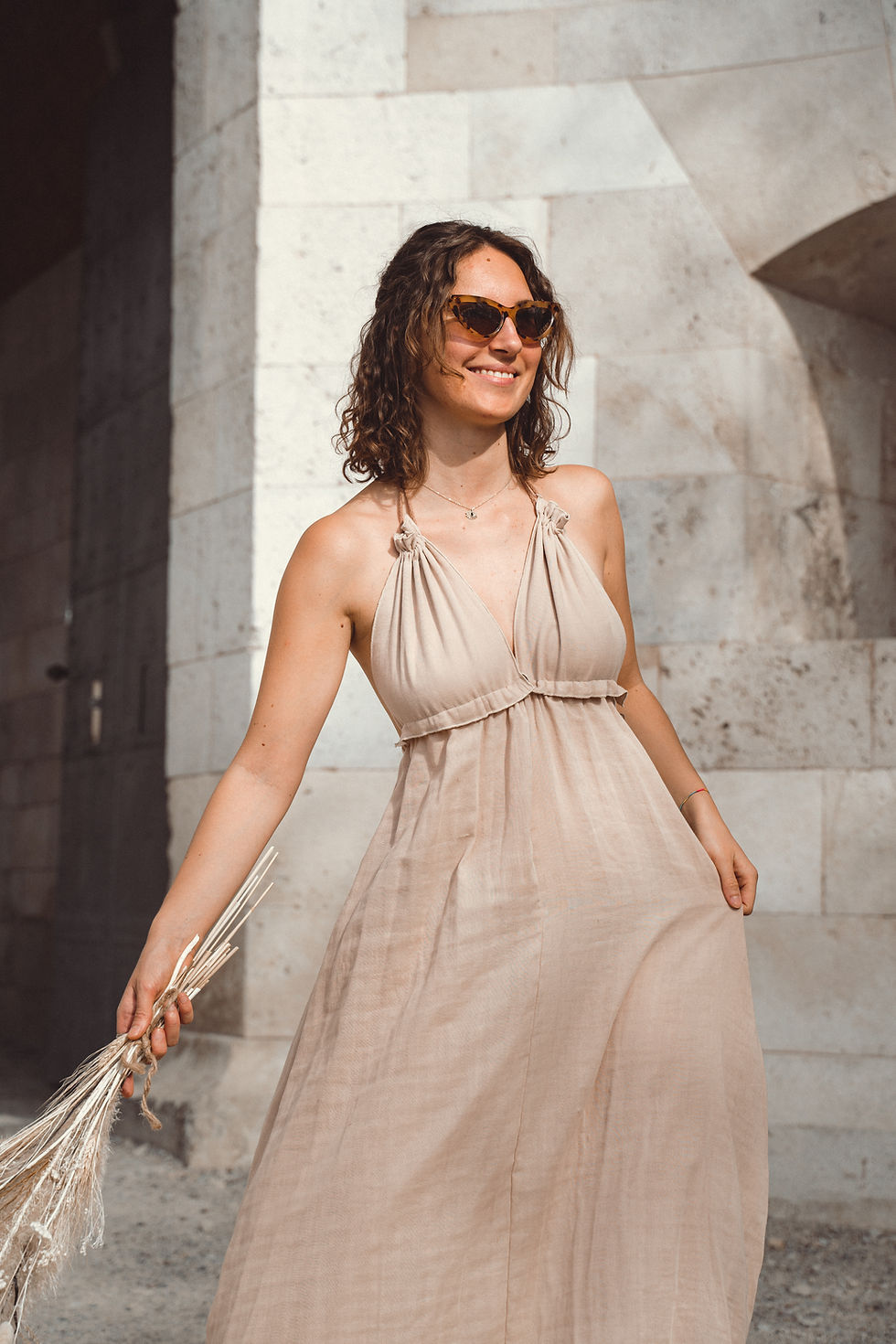 Miniaturbild: AVA Dress | Sand | Bio Musselin