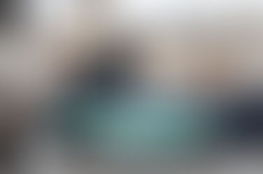 ICONIC LONDON BLACK CABS BECOME MOVING MESSAGES OF HOPE