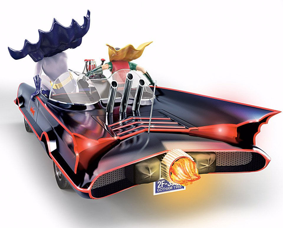 classic_batmobile_sculpture_2