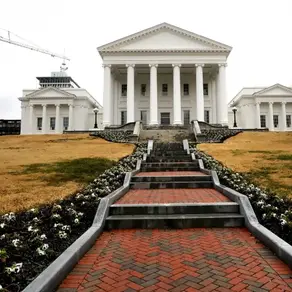 Explore employee salaries for Hampton Roads