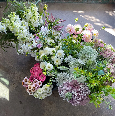 DIY Floral Displays for Weddings Canada