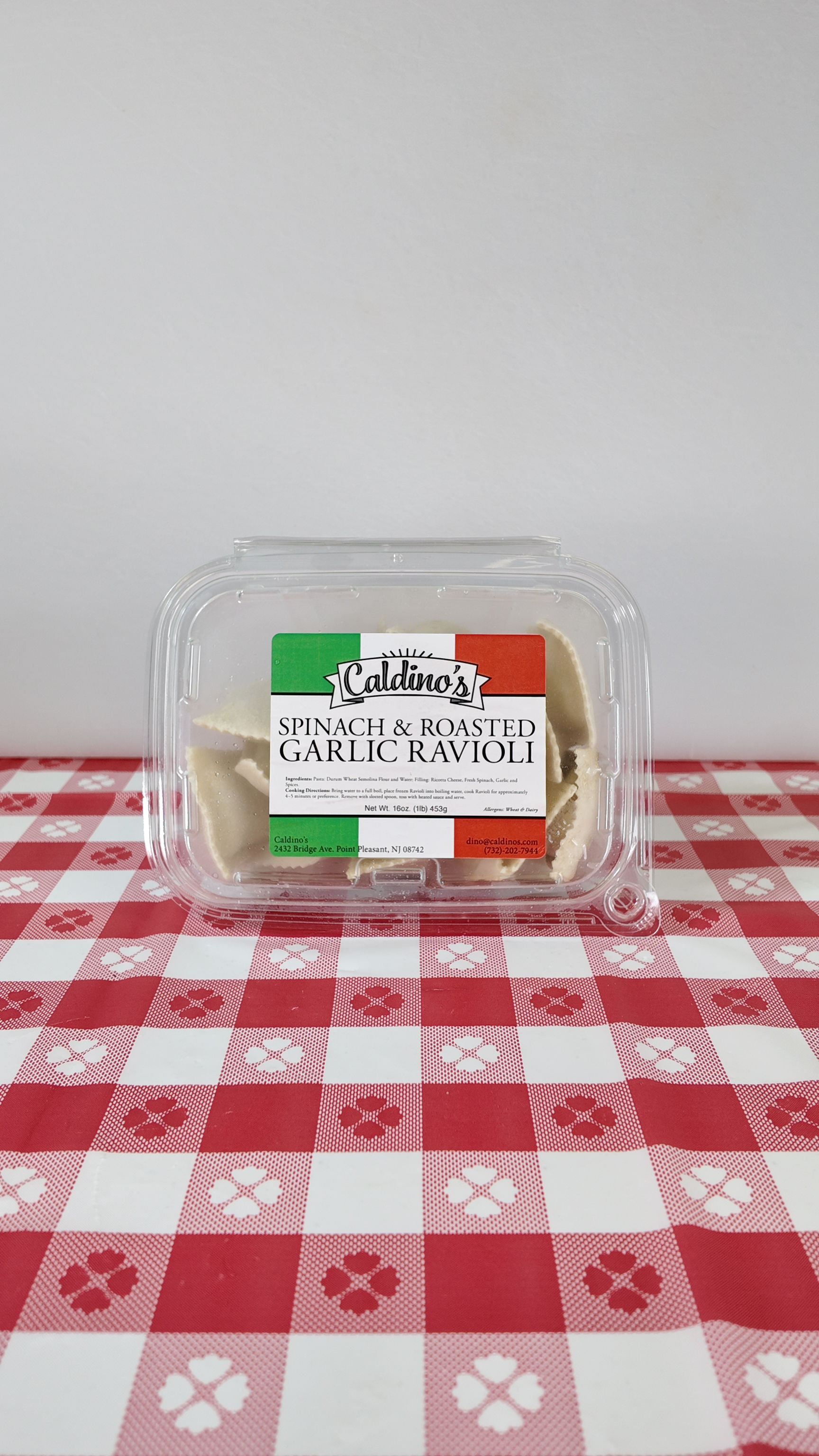 Spinach and Roasted Garlic Ravioli