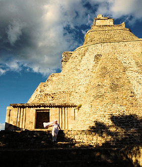 Travelogue (Left).png