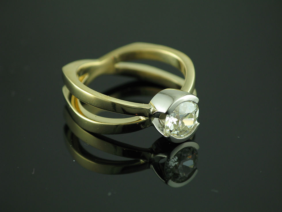 'XO' diamond ring