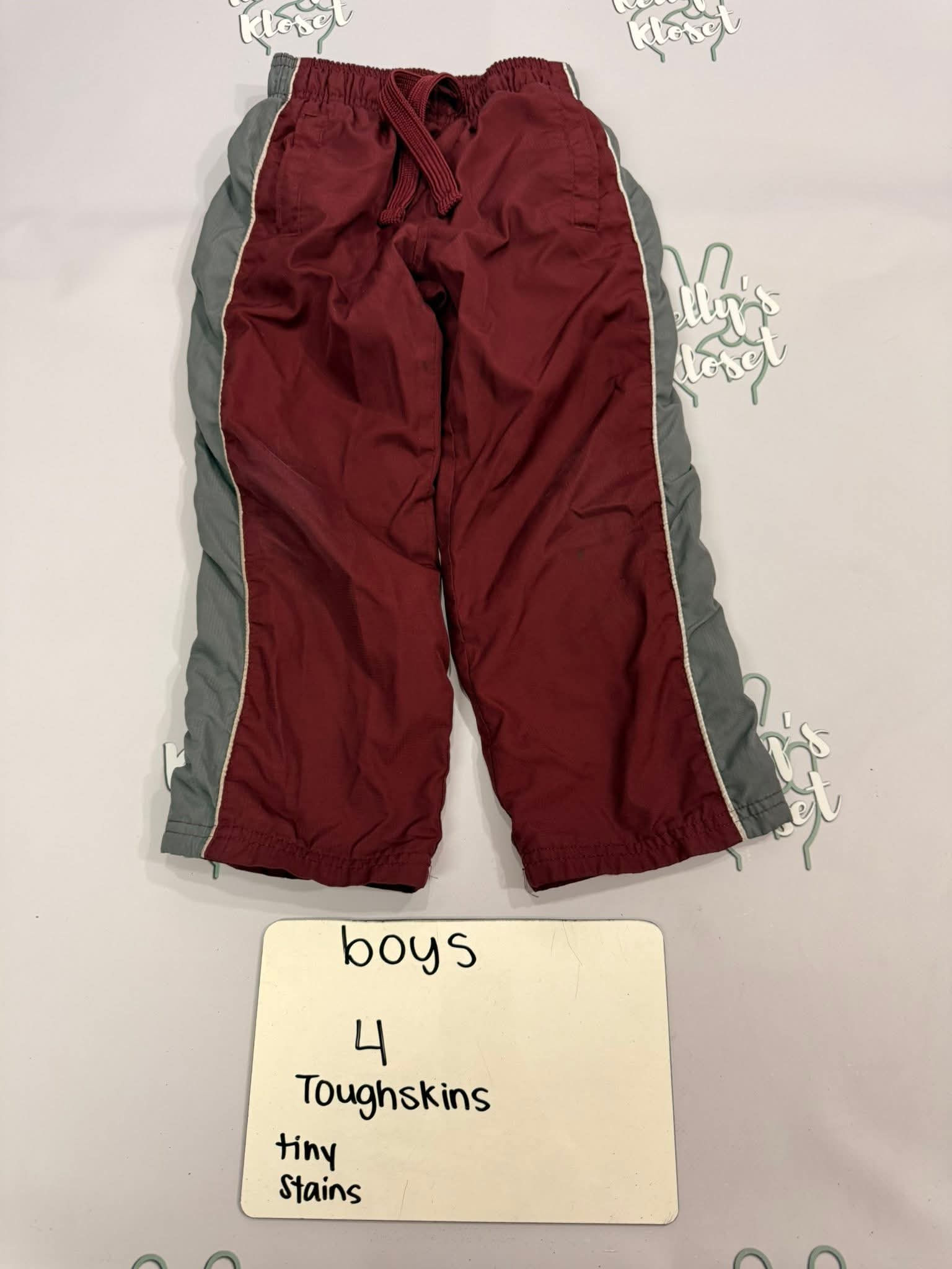ToughSkins - Size: 4 (tiny stains)