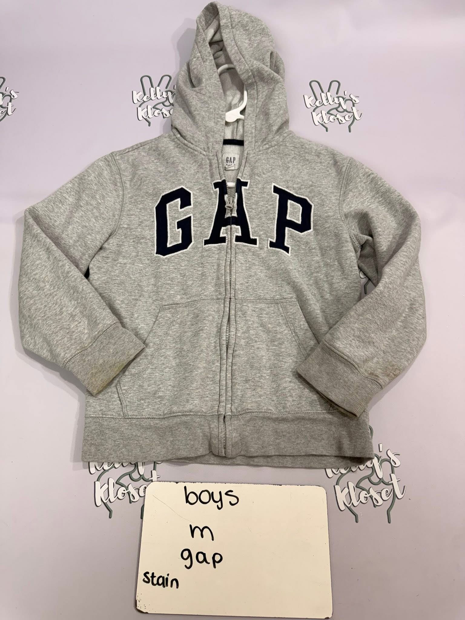 Gap - Size: M (stain)