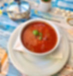 Toszkán paradicsomleves bazsalikommal