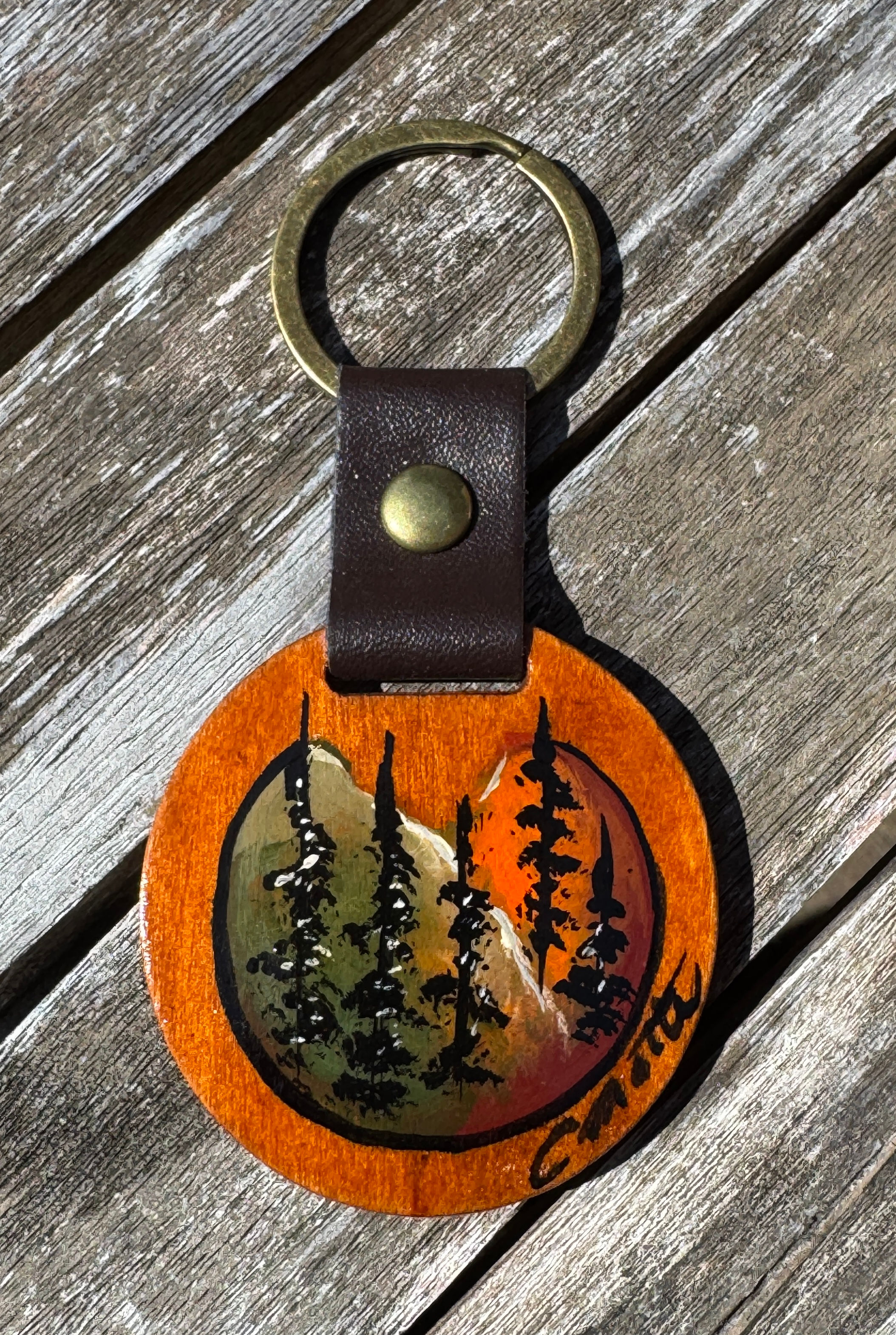 forêt verte, orange et brune