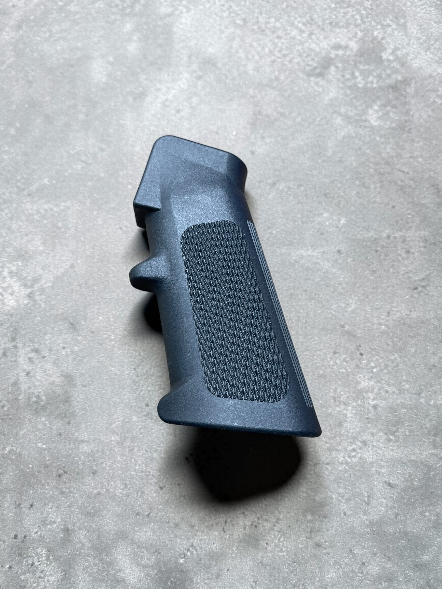 2A Ar Style Grip 