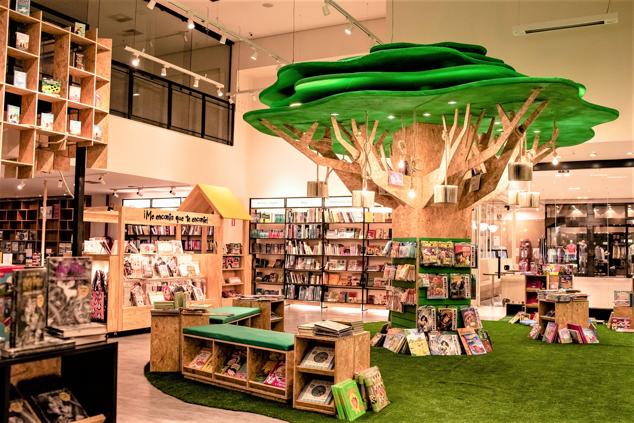 Loja de Livros | Livraria e Distribuidora Santos | Brasil