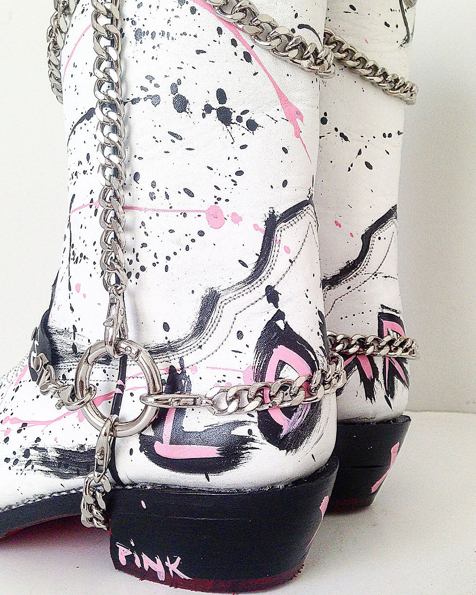 Miniatyrbild: Bride Boots Handpainted 