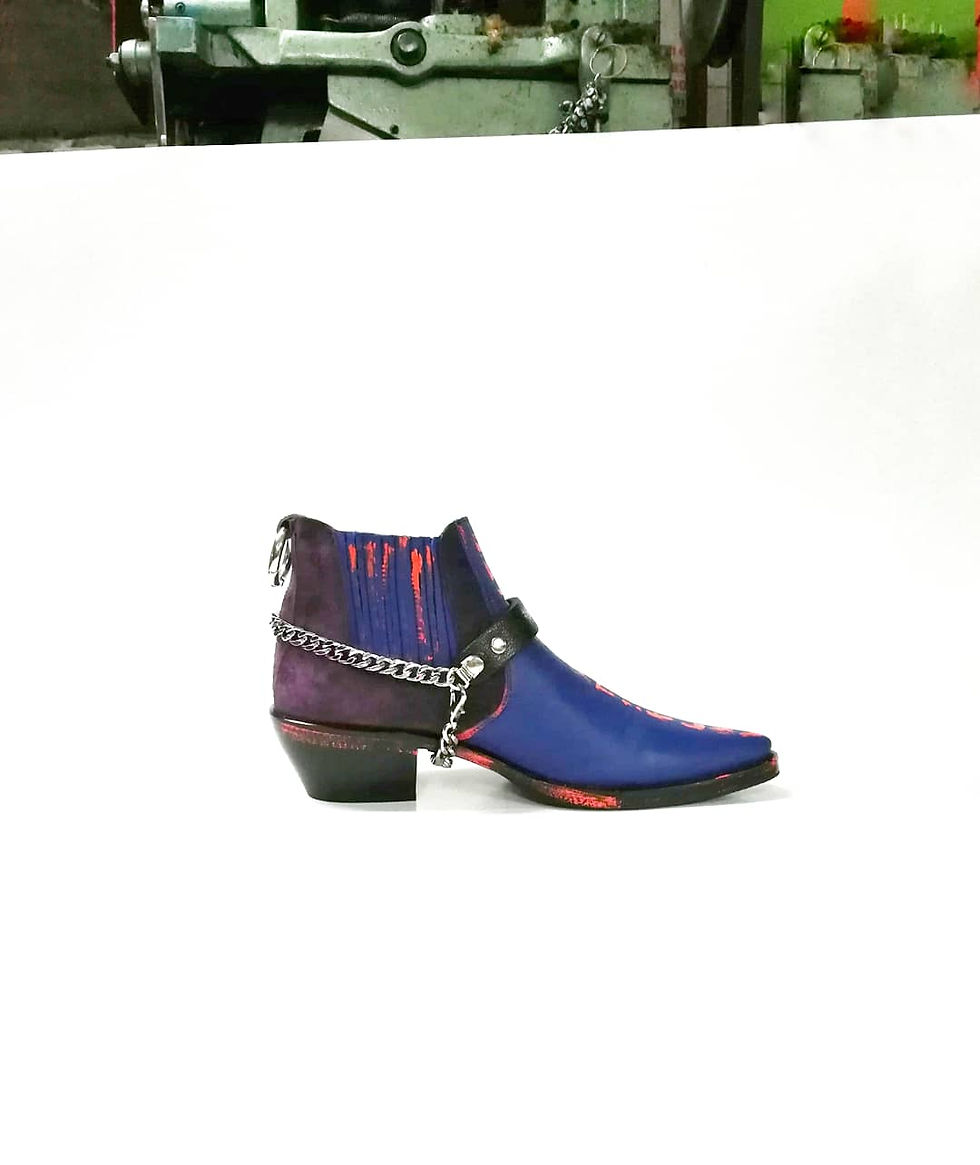 Küçük resim: Purple Rain Custom Leather Boot
