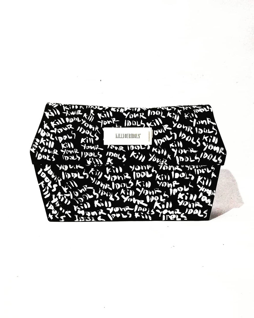 Miniature : KillYourIdols Handpainted Clutch One