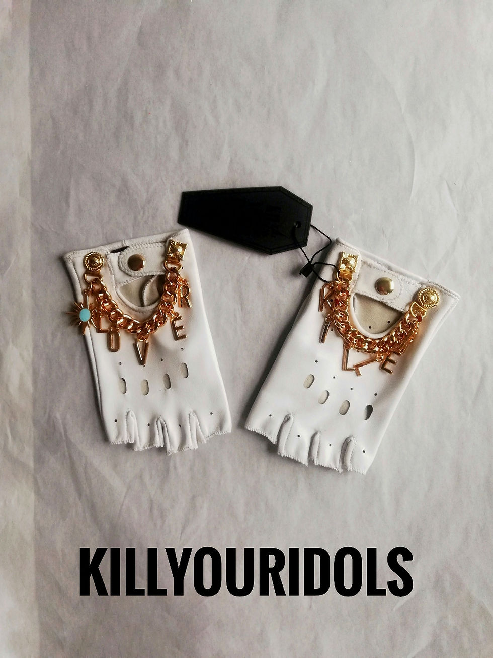 サムネイル： Freddie Queen White Gloves 