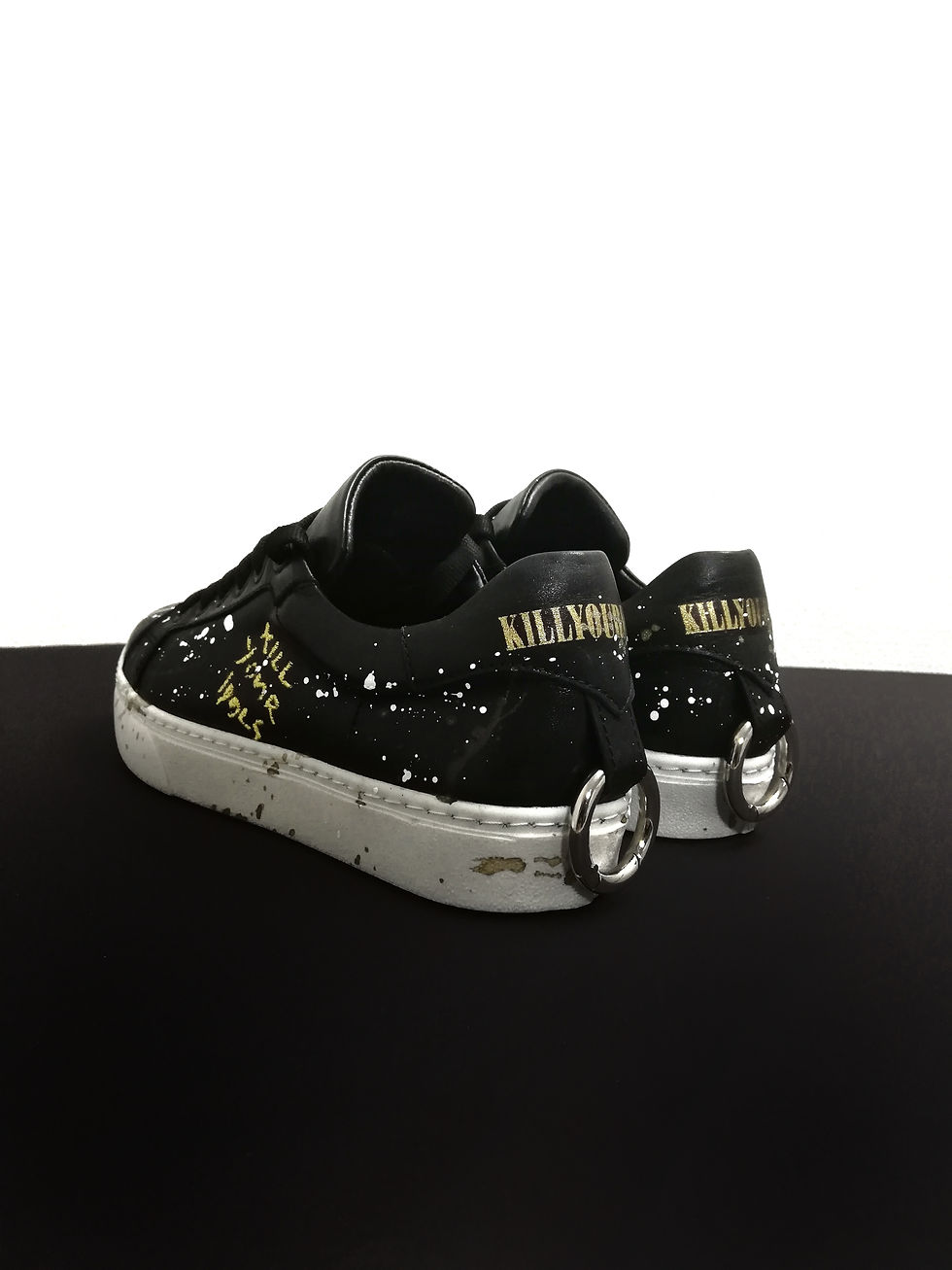 섬네일: Custom Salt N Pepa Sneaker