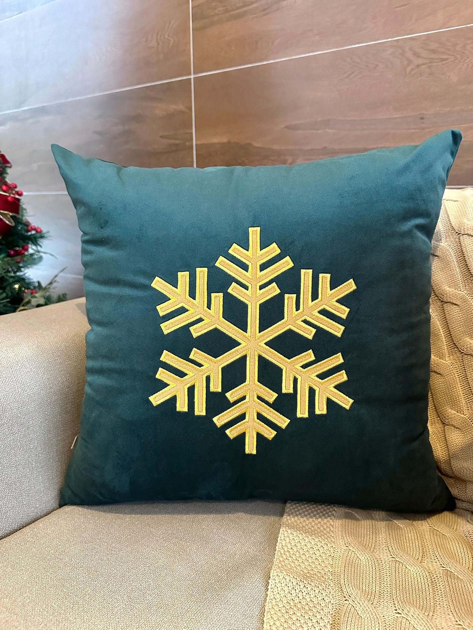 Almofada Floco de Neve Veludo Verde 50x50 cm