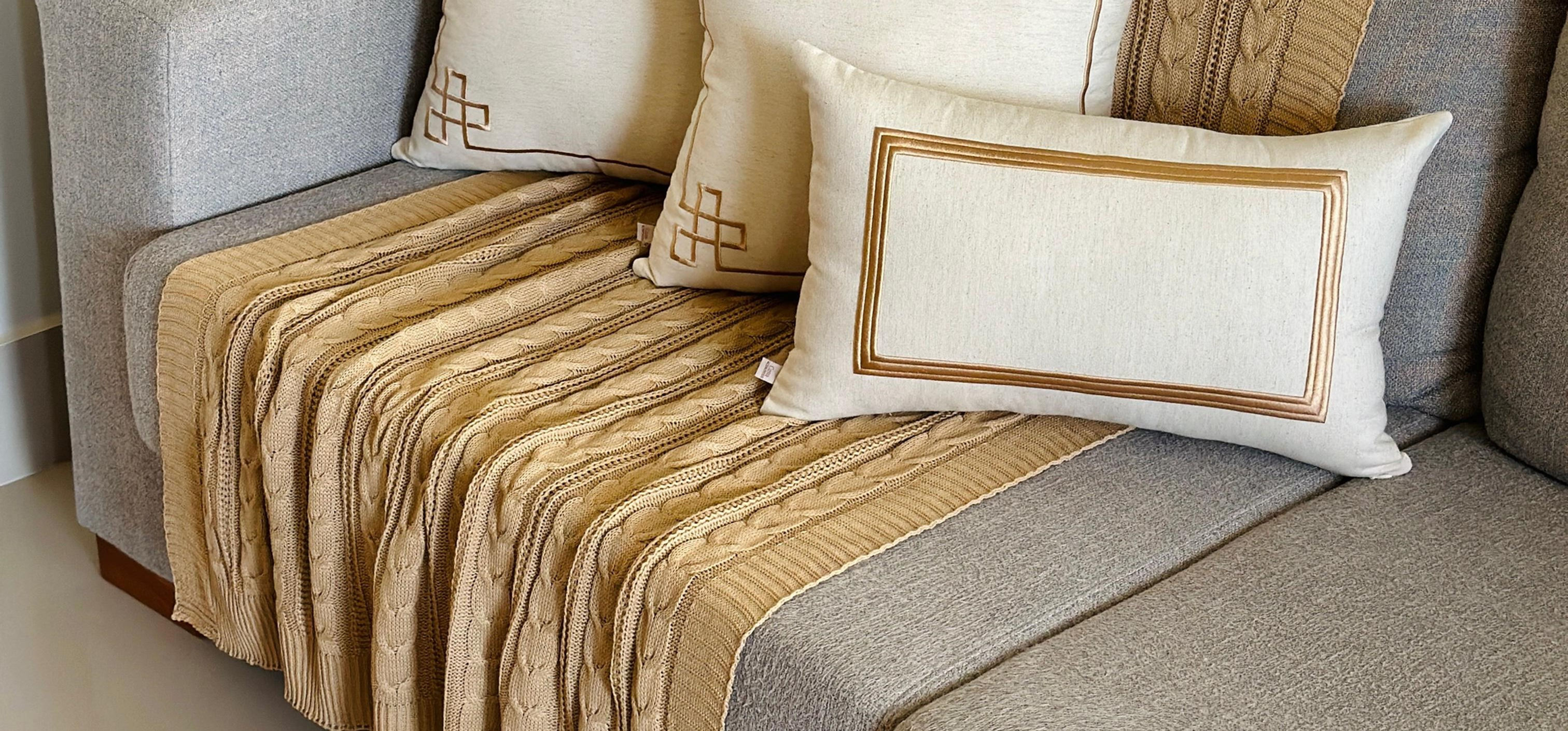 Almofada Retangular Linho bordado 30x50 cm