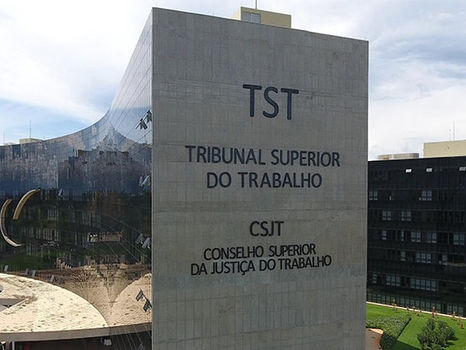 Prestador e contratante têm a mesma responsabilidade em sentenças, diz TST