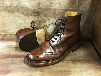 Tricker's トリッカーズ(カカト修理)