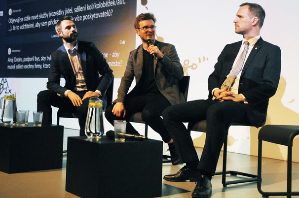 Diskuzní panel s odborníky a pražským primátorem