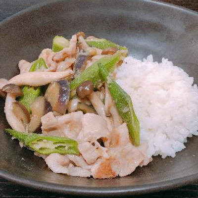 アレンジ中華丼.jpg